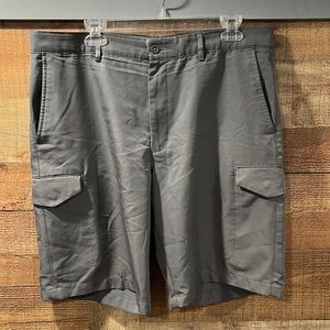 Greg Norman shorts men's 34